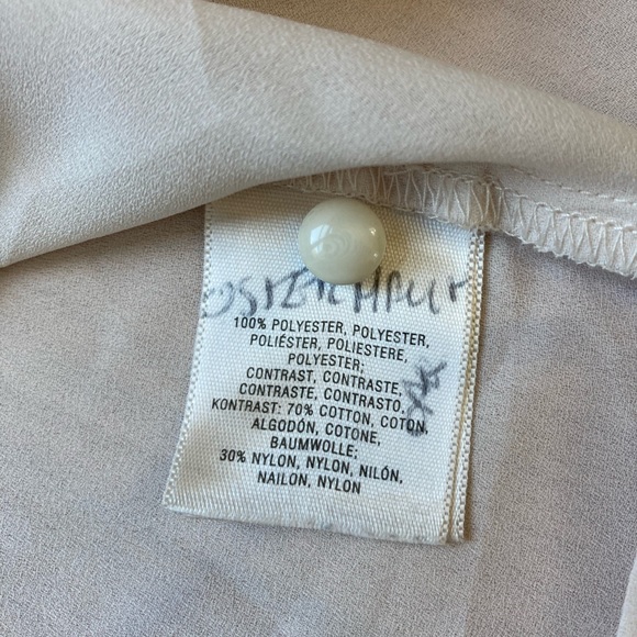 EUC Maeve Gauzy Cream Blouse (Anthropologie) - Picture 4 of 12